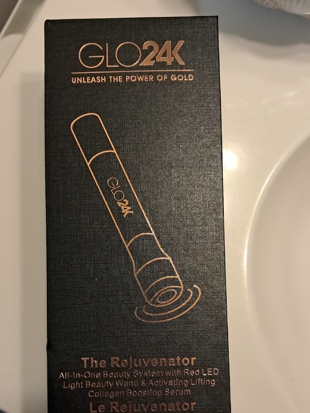 GLO24K The Rejuvenator Beauty Wand - Black & Gold
